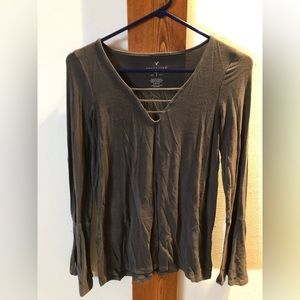 Women’s American Eagle, flared long sleeve, small